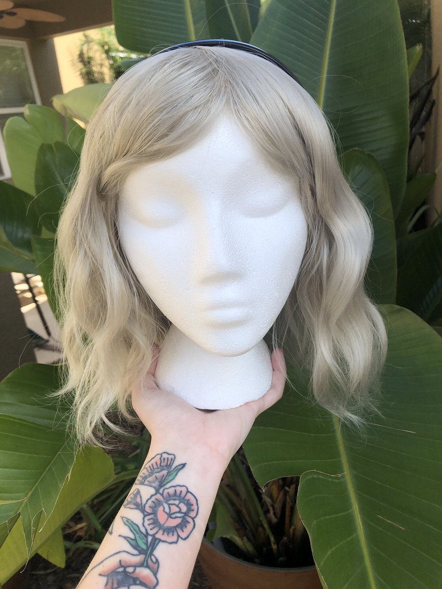 phfold's tweet photo. ✨it’s the witching hour somewhere✨// sabrina spellman wig commission finished! we opted to not use a lace front so the bangs are different but she still cute ! https://t.co/Zf6VjEXZru