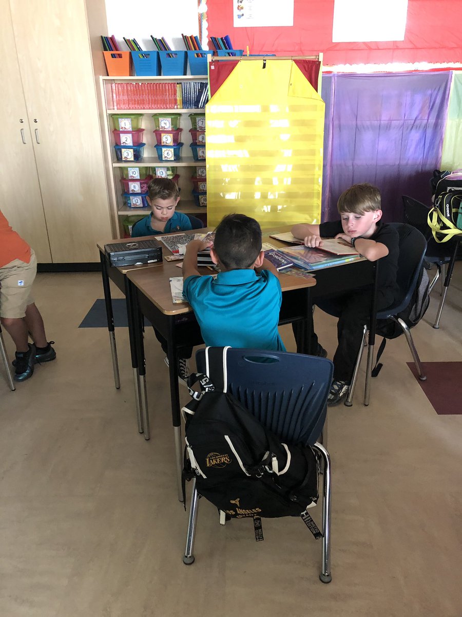 BammBamDelaRosa's tweet photo. Drop everything and read 📚 DEAR time 🤩 We are fantastic readers!!! #JPB2020 #2020Vision #jpbcoyotes #TheButlerExperience #TeamSISD https://t.co/Bx8ZKuucgy