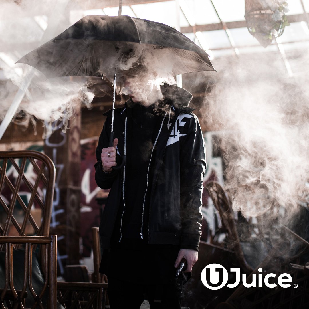 VapeUJuice's tweet photo. In today's forecast a high chance of clouds. 💨
.
.
.
#ujuice #clouds #cloudchaser #vape #vaping #quitsmoking #vapelyfe #vapelifestyle #vapedaily https://t.co/n5AFV9kjG6