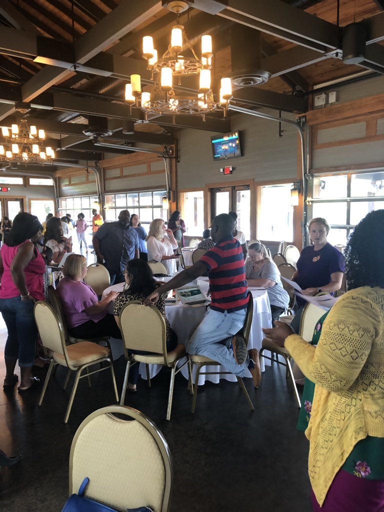 Kim Lavender tweet media