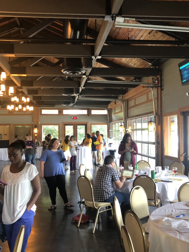 Kim Lavender tweet media