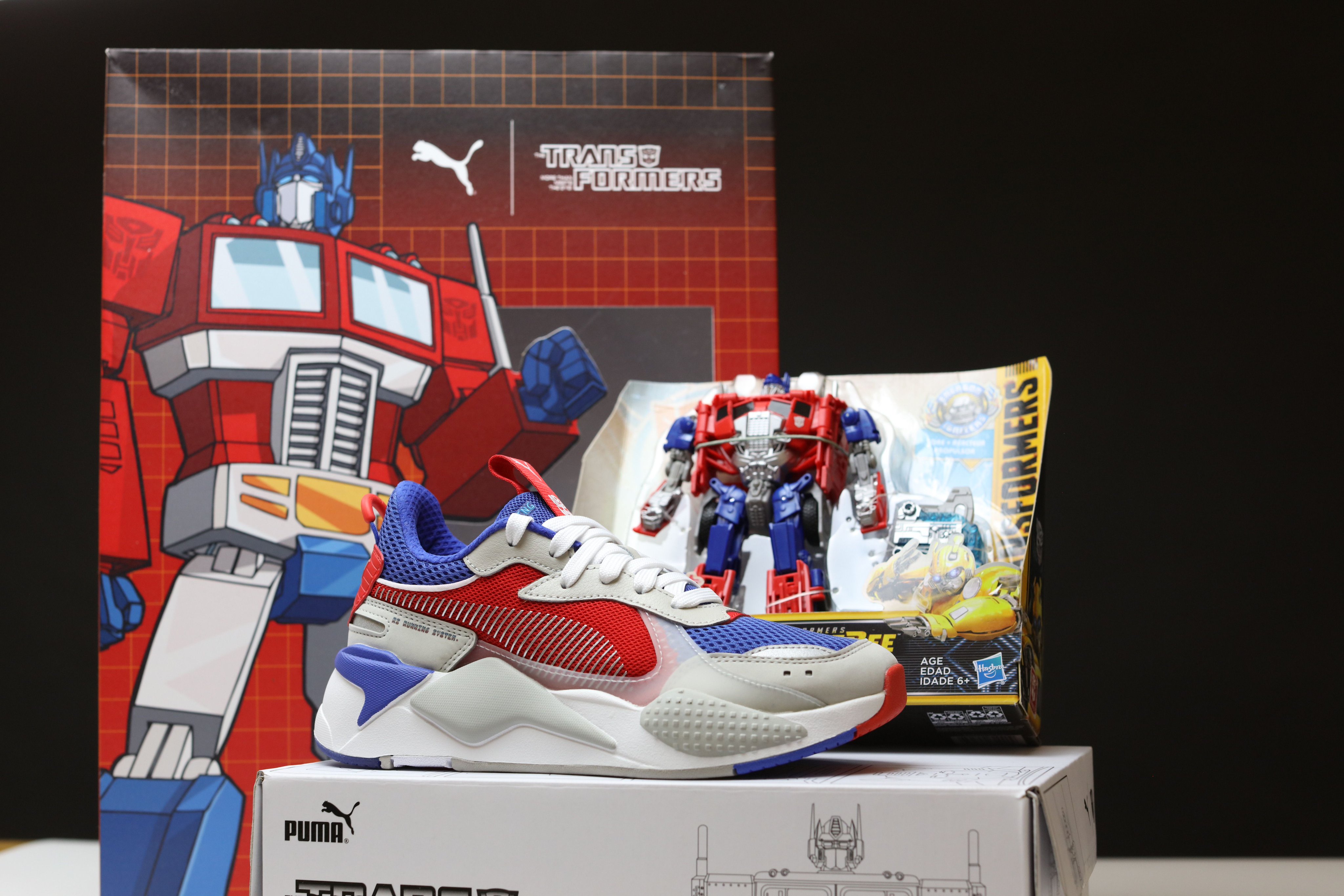 Sneaker News on X GIVEAWAY One lucky follower will win this KIDS Transformers x Puma RS X. Follow the directions below 1. LIKE and RETWEET 2. FOLLOW the page 3. Reply with the