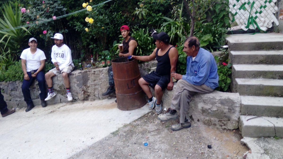 MarcoLob1's tweet image. Don Vergas y su cumple si no reaccionas #puto