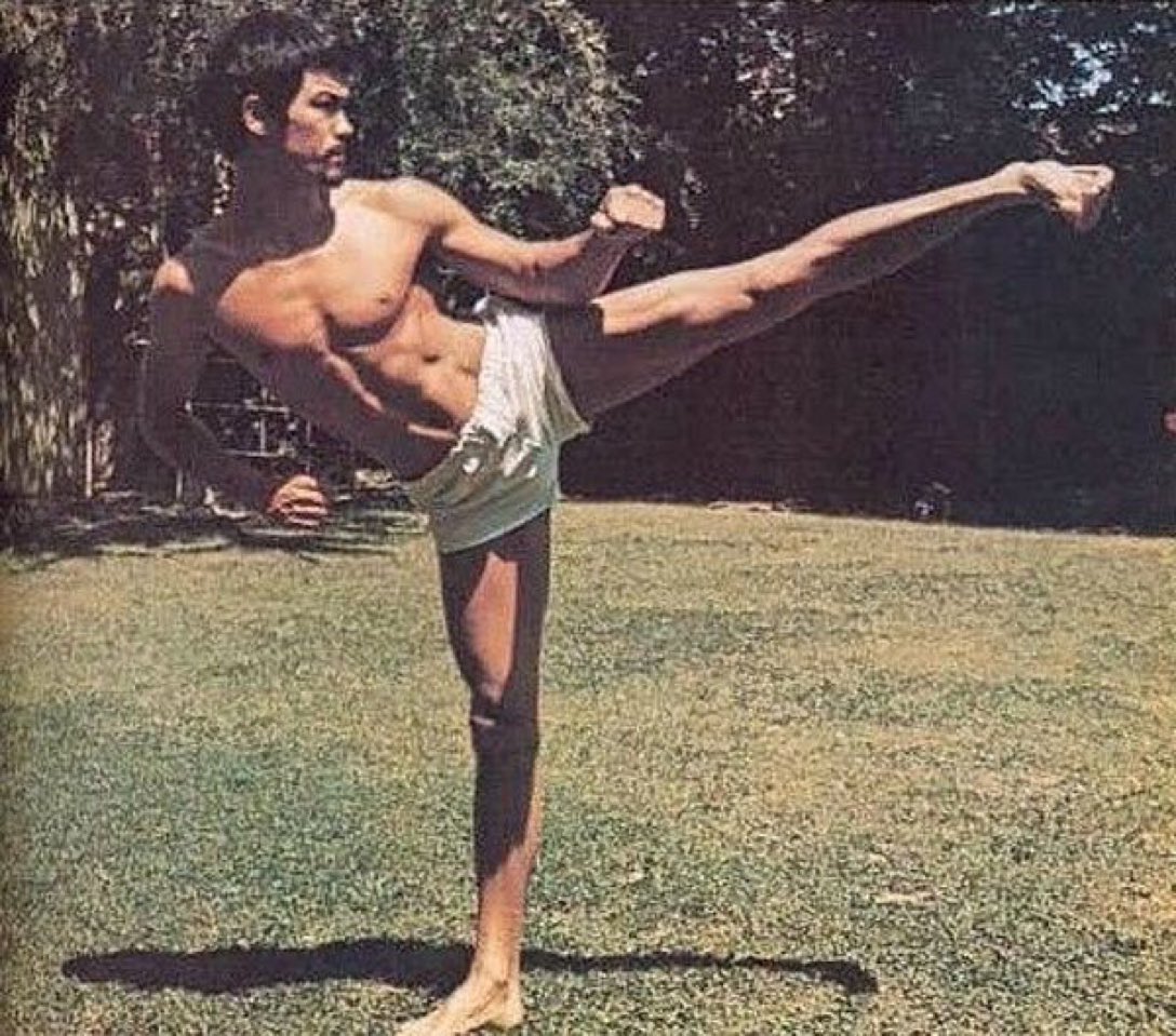 Vala Afshar tweet media