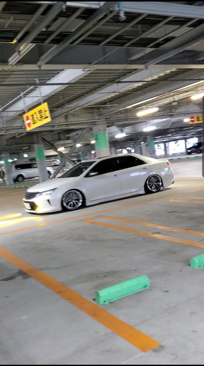 50カムリ 車高調