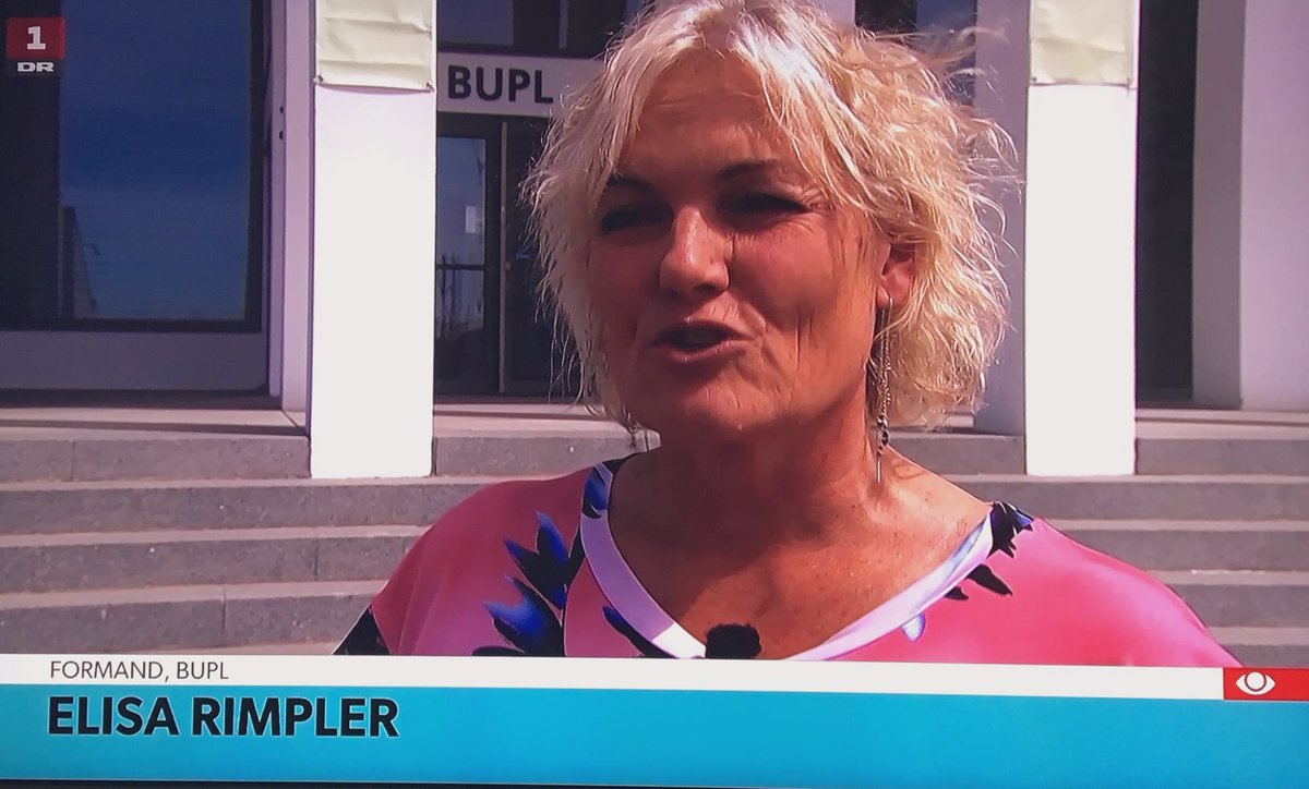 bupldk's tweet photo. Der er mange veje til at sikre flere pædagoger i fremtiden. Let også adgangen til merit for pædagogmedhjælpere - og kig på de økonomiske barierer, sagde @BUPLFormand i går i @DRNyheder #uddpol #dkpol https://t.co/Bye08tjmb5