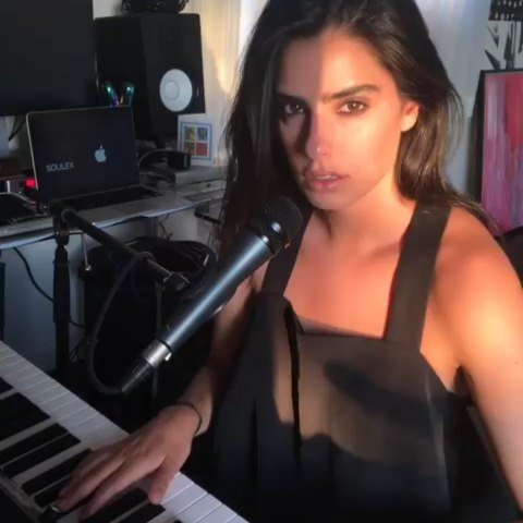 Press ▶ <a href="/soulex/">Alexa</a> #songcastindiepick : Ladies don’t hate me for this song 🤣🤣 I know we’ve all had that moment where we’re arguing with our man and we’re like “oh shit he’s right but Im mad so I don’t want to admit I’m wrong” well this is the song telli… ift.tt/2ZpeIUM