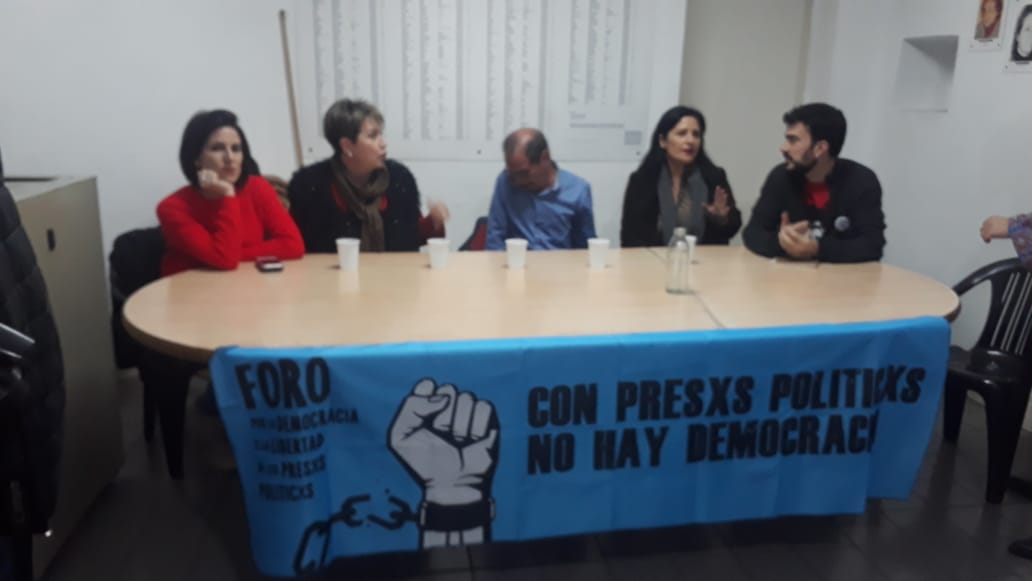 ligaddhhVLopez's tweet photo. Hoy fuimos decir #ConPresosPoliticosNoHayDemocracia por eso #LibresLesQueremos #FreeAllPoliticalPrisoners @ligaddhh @grarosenblum @JosSchulman @ligaddhhVLopez @Foroporlaliber1 @foroxlaliberta1 @CPPNHD @fodelprep @_guionbajoK @AmadoBoudouArg @PaulaBaratta1 @estechefernando https://t.co/Iw8LcqFxRa