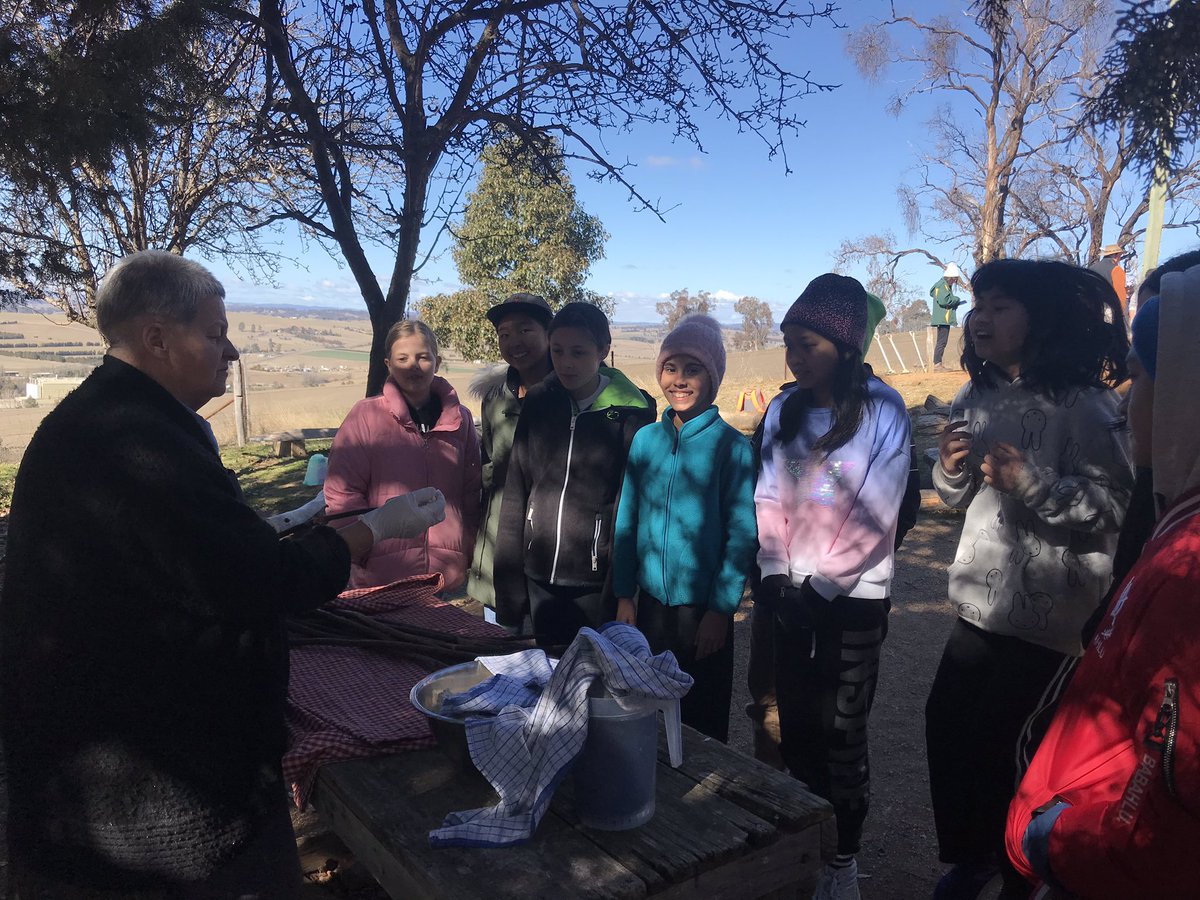 KENSINGTONPS's tweet photo. Damper cooking - Yum @KENSINGTONPS #StageThreeAdventures https://t.co/rcB0bugAhg