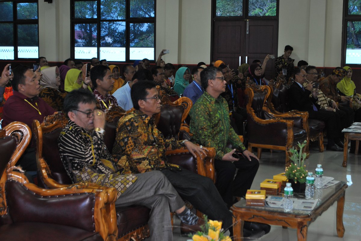 PascasarjanaUNP tweet media