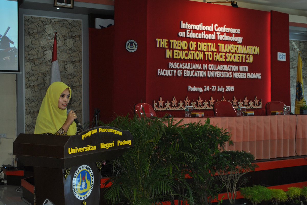 PascasarjanaUNP tweet media