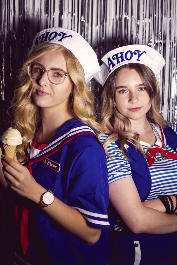 sarah3liz14's tweet photo. “Who do you work for?”
“Scoops, scoops ahoy.” https://t.co/9fK0S70DkB