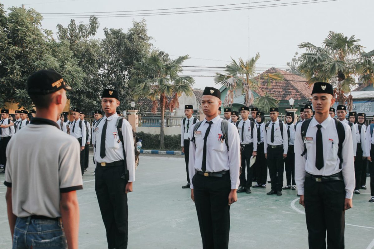 [Mabimwa Story] 

Keseruan Mabimwa masih berlanjut pada Mabimwa 3 yg diadakan pada 14 Juli 2019. Mabimwa kali ini diadakan di SMAN 4 Sidoarjo. Yuk ikuti keseruannya! 😉

Kominfo PPI Kab. Sidoarjo 

#PPIKabSidoarjo #PPIJatim #purnapaskibrakaIndonesia #BanggaSidoarjo #Mabimwa2019