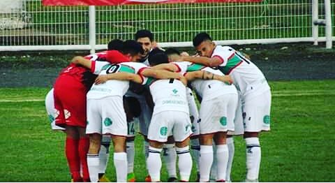 ChimbarongoNot1's tweet image. Una victoria importantísima, que lo devuelve a la cima de la tabla del grupo 3 de la Tercera División B, y de paso lo clasifica a la liguilla, consiguió el conjunto de Chimbarongo FC