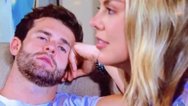 when you realized you signed up for the bachelorette instead of the voice #TheBachelorettefinale