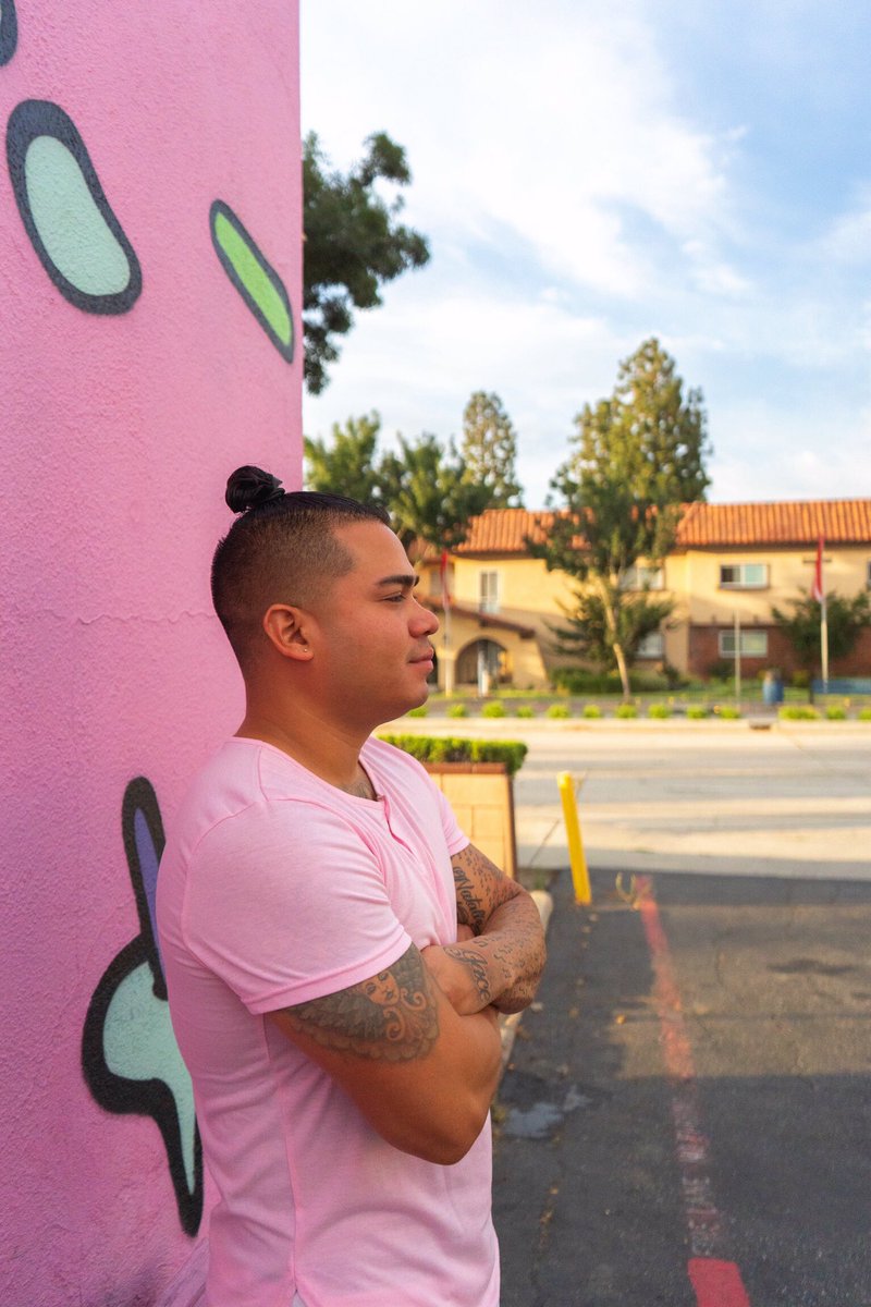 johnplezer's tweet image. уσυ ѕнσυℓ∂ иєνєя яєgяєт αиутнιиg ιи ℓιfє. ιf ιт’ѕ gσσ∂, ιт’ѕ ωσи∂єяfυℓ. ιf ιт’ѕ вα∂, ιт ιѕ єχρєяιєиcє  #pink #downeyca #photography #vibes #donas #spreadlove #positivity #lawofattraction #tattoos #music #latino #songwriter #humble 💗 ℓιfє ιѕ вєттєя ωιтн α 🍩