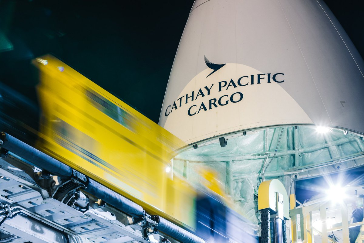 35 Tonne "CHINO” <a href="/RUSSELLMINERAL/">RUSSELL MINERAL EQUIPMENT</a> Mill Relining Machine exported from <a href="/WellcampAirport/">Toowoomba Wellcamp</a> in a milestone event for the #Toowoomba based mining company. bit.ly/2MruRpa

#fromtoowoombatotheworld #toowoombaregion #export <a href="/cathaypacific/">Cathay Pacific</a> <a href="/DavidJanetzkiMP/">David Janetzki MP</a> <a href="/TrevorWattsLNP/">Trevor Watts</a> <a href="/TRCMayor/">Paul Antonio</a>