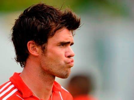 Happy birthday to my favorite bowler of the modern era James Anderson. 

Wish you had played more ODI cricket Jimmy. 