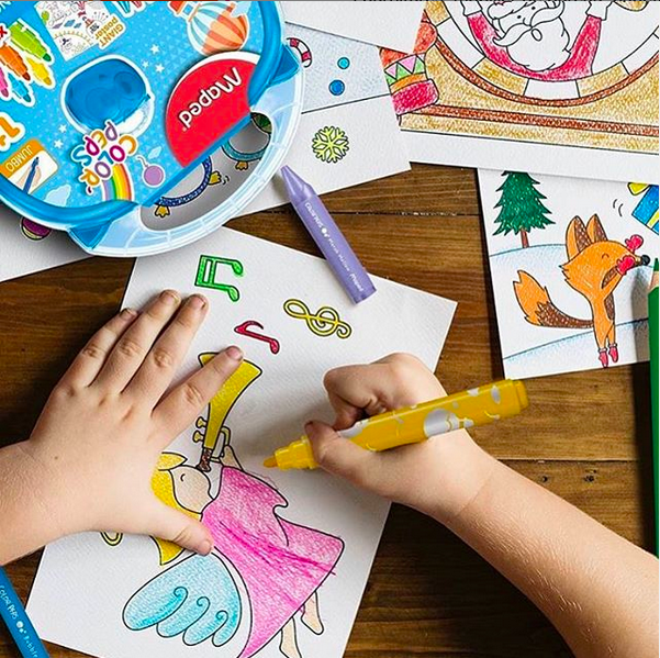 DFournitures's tweet photo. Bravo à Peggy L. gagnante d’hier de la Vitrine des Marques du mois de juillet en collaboration officielle avec la marque #maped 💛💚 Coloriage et praticité sont réunis avec cette jolie #valisette #creative 🌳💙🌈 https://t.co/AQw5N9QHAp Bonne journée à vous ☀️ #directfournitures https://t.co/5Hg7Q4GIwR