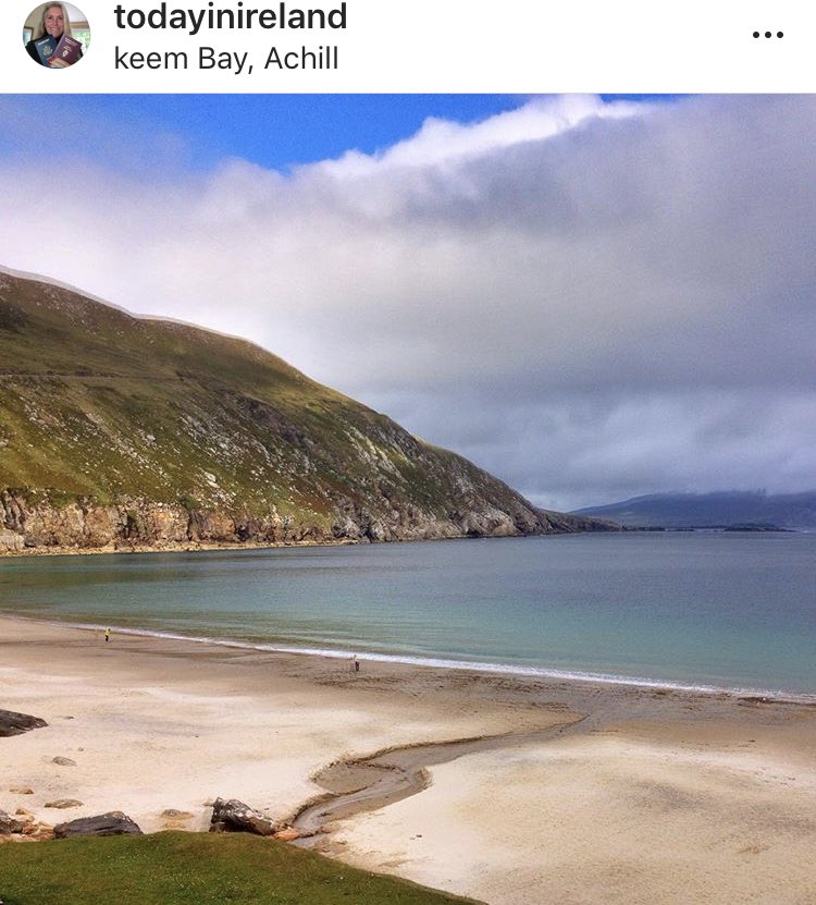 todayInIreland's tweet photo. @Europcar_Ire @BigSevenTravel @JOEdotie Indeed. What a beach! (Bring bug spray!)
#AchillIsland @WAWHour @WhatsOnInAchill #AchillUltra https://t.co/MVkSnV7kjj