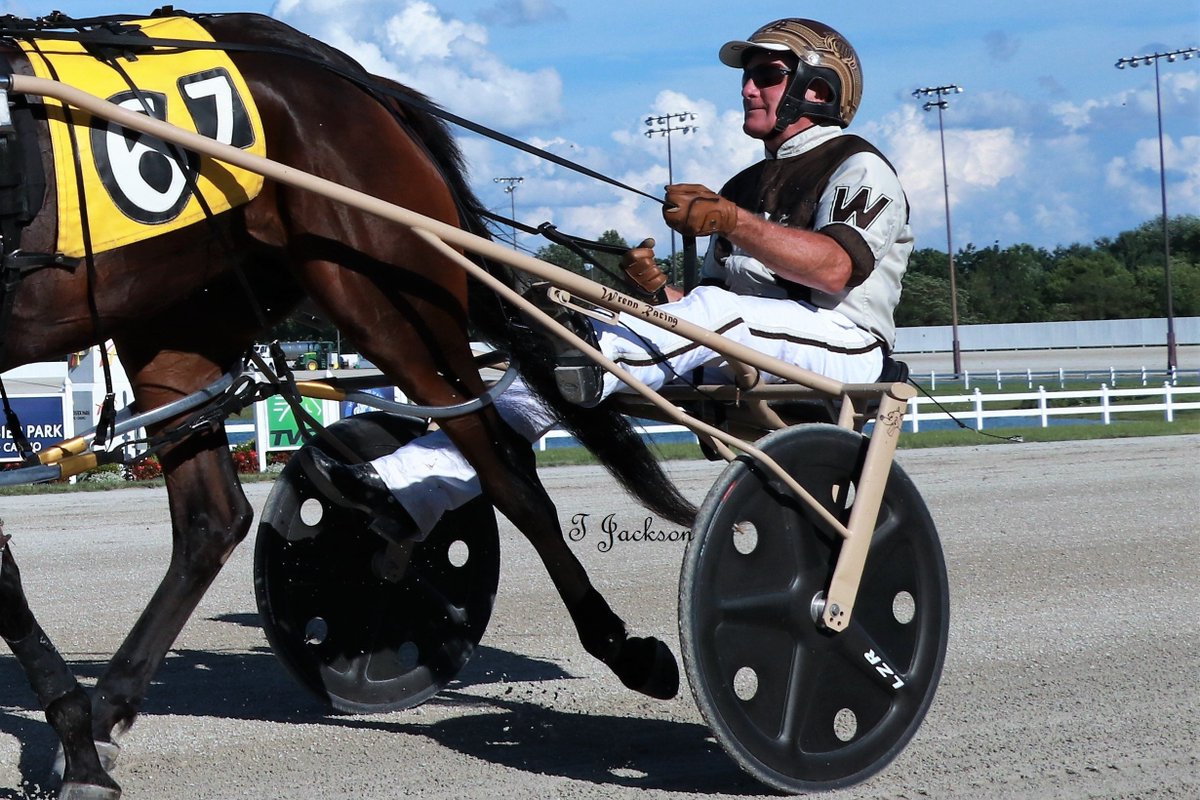 hoosiernations's tweet photo. @coreycallahan12 @Chris_wponies @JoannKi32885615 @rebelsart @jtlburn @kimberlymoier @GlenPeckinpaugh @vnssa926 @KathleenBaitzel @joe_norte @elliotgordon2 @blongphee67 @SadandSulk @musicalhossgal @TheMSOA @MeadowsCasino @tlvonline @miller_marijane @russell_swenton @RustyVorhees @GunnarDunning @Veto4334 @ArthurLisiMusic @FOMS_MD @horseraceguy101 Last night at Hoosier
#DrivingDouble
@petewrenn #BangeBi #Sallynsand
@TraceTetrick #TjsTopPick
@jdelongracing #Timetorollthedice #JustLikeFire
@miller_lewayne #FearThis #BluebirdLove
Congrats gentlemen!!
@WrennSandy @Garrelsracing @breannanalley @CLANCYO5 @TabbyC5 #PlayHP https://t.co/hJwN64yXMW