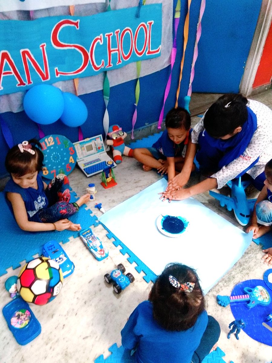 WecanSchools's tweet photo. The canstuds were introduced to the warmest and cool colour 'BLUE'. Dressed in this vibrant shade, every canstud followed the theme perfectly and were made to identify everything blue through various classroom activities. ๐ซ๐โ๏ธ๐๐๐๐งข๐ณ๐ฆ๐ฅฃ๐ซ๐ซ
#Bluecolourday #activity ๐ณ๐ฆ https://t.co/jYtxqBODRO