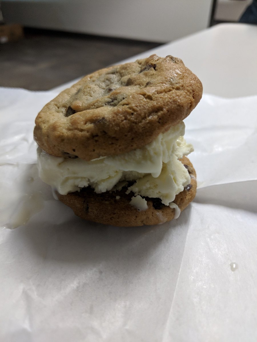 Yesterday, our employees beat the heat with some of Mama Bird's Cookies + Cream treats! Everything was delicious!