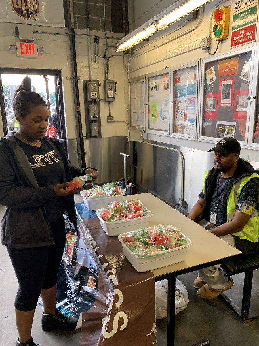 It’s Wellness Wednesday at Atlanta Package. Using Fruit to hydrate.. Atlanta Preload..