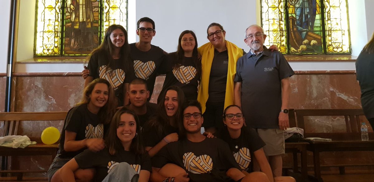 GVXMediterranea's tweet photo. #C2maimon cerrando una convi para continuar tejiendo vida en nuestras ciudades. Abrazos de agradecimiento por todo lo compartido #veranoGVX2019 https://t.co/bVveOIRLkz