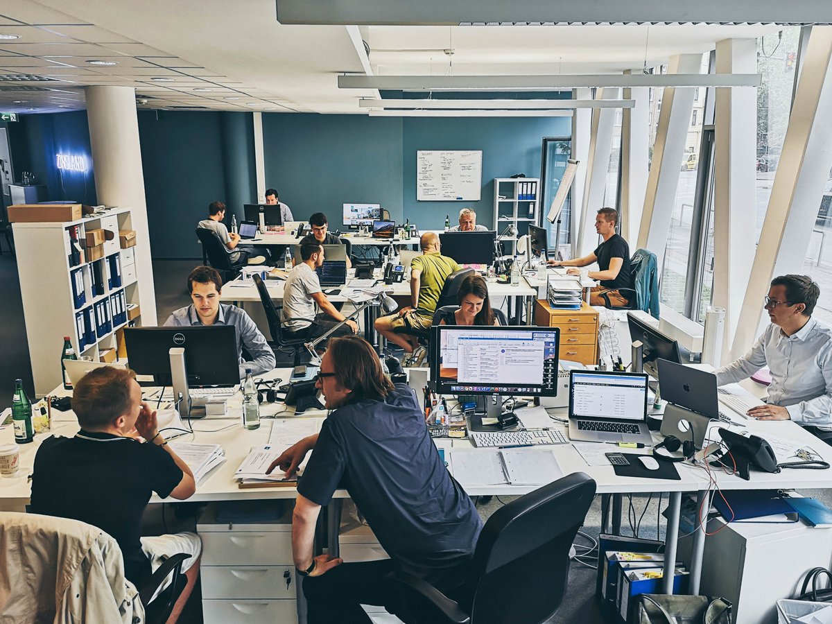 Wir sind fleißig und arbeiten zielstrebig auf den nächsten Projektstart hin. Morgen um 15:00 Uhr kommt die neue Anleihe "Neutor Arkaden" auf die Plattform! Mehr Informationen dazu senden wir Euch wie üblich per Mail zu. 

#wearezinsland #immobilieninvestment #startup #officelife