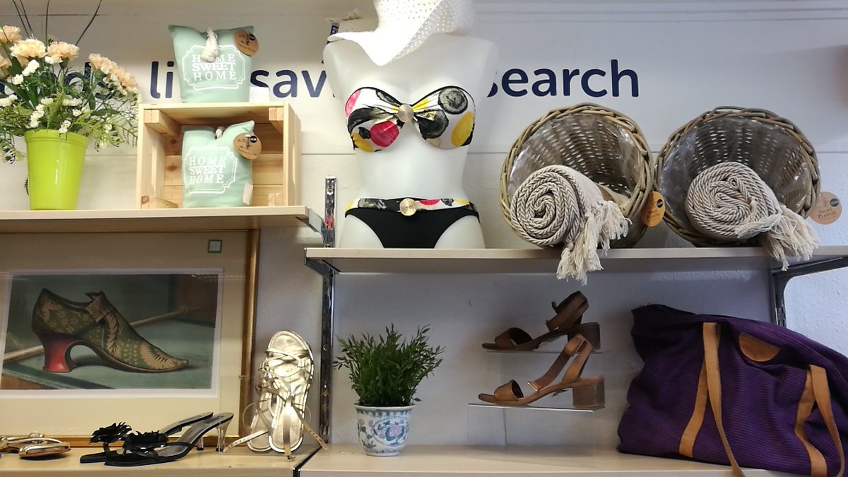 We have beach and home wear to make your summer splash #shoppingsaveslifes #CRUK #crukhighgate #WindowWednesday