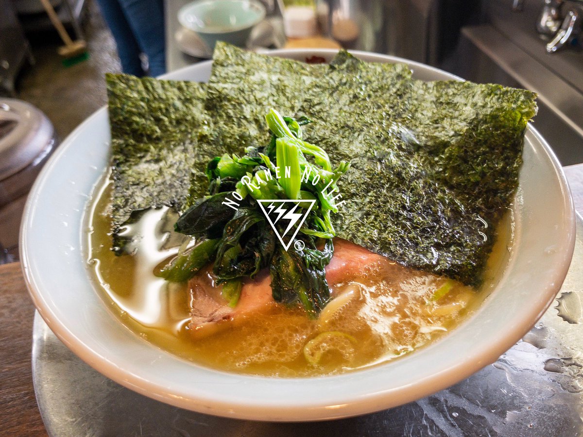 ラーメン団 No Ramen No Life 濱之家 長岡市古正寺町 ラーメン 濃いめ硬めライス ゴリっと硬めの麺に豚骨醤油 それを濃いめで ニンニクは盛りめで海苔と一緒にon Theライス 家系ラーメンはおかずです やっぱり好きさe A K ラーメン団 No Ramen No Life 濱之家 長岡市古正寺町 ラーメン 濃いめ硬めライス ゴリっと硬めの麺に豚骨醤油 それを濃いめで ニンニクは盛りめで海苔と一緒にon Theライス 家系ラーメンはおかずです やっぱり好きさe A K