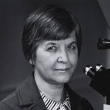 MyGeneCounsel's tweet image. #HappyBirthday to @KwolekKevlar, the inventor of #Kevlar!

She was one of the #firstfemale research chemists and focused her work on long molecule chains at low temperatures. 

Did you know it is five times stronger than steel?