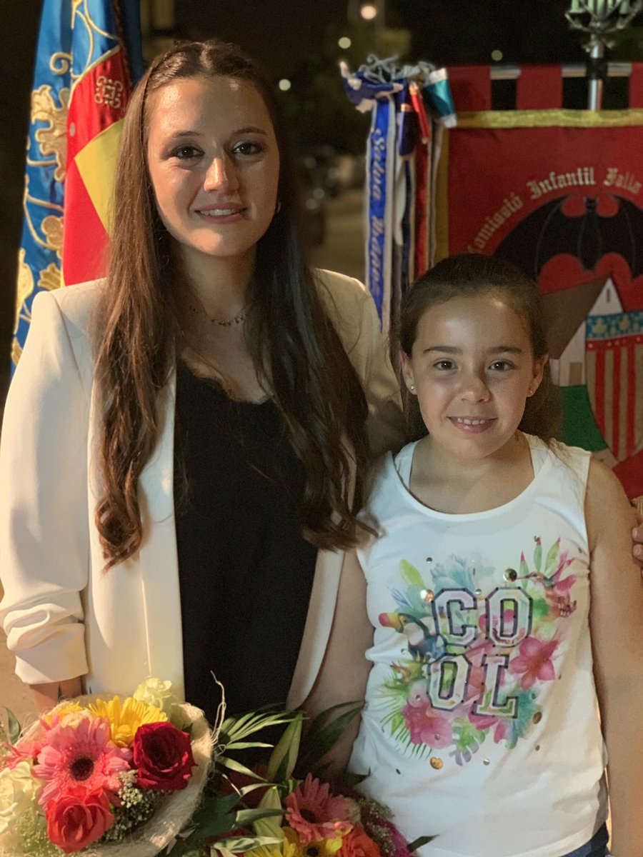 FallaLaPunta's tweet image. El passat 22 de juliol, vam cel.lebrar la Treta i Nomenament de les Falleres Majors per al 2020.

Sara Arenas Aranda, serà la màxima representant infantil.

Nerea Ramírez Carpio, serà l’encarregada de representar la nostra comissió.

#SócDeLaPunta #Falles20 #TretaNomenament