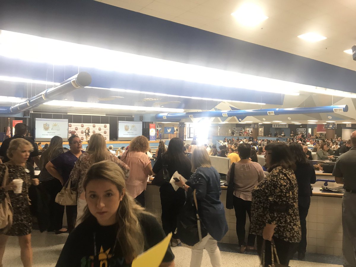 Two great days of data driven instruction and professional learning with K-5 lab managers at the Innovate conference. @edmentum #innovateECISD <a href="/Edinburgcisd/">Edinburg CISD</a>
