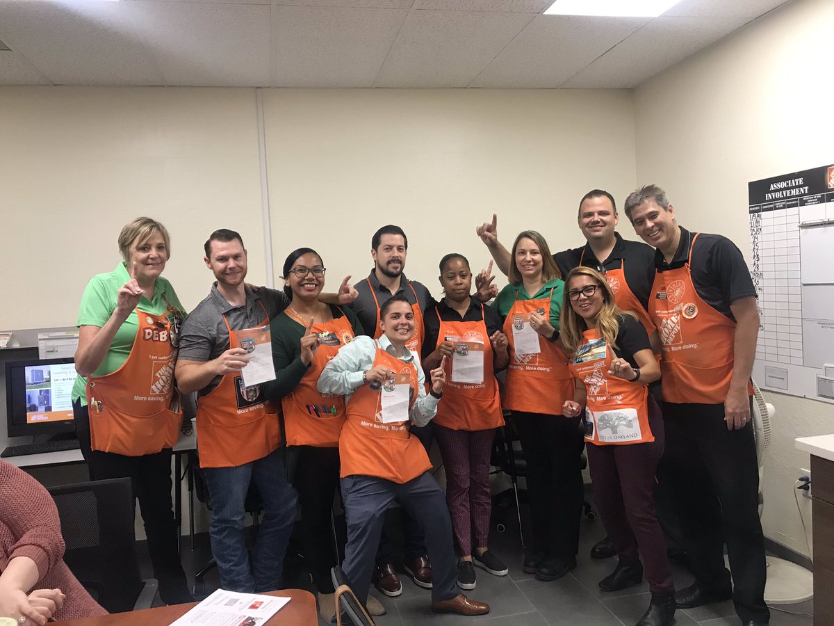 Great morning spent with DM Sulema and the leaders from D-49. Lots of recognition, congratulations to the top SASMs In specialty and services Destiny and Twylo. 👏 Lets close out the 1st half strong 💪 and hit the ground running into the second half.