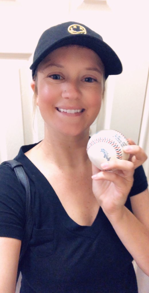 MsBatDLE's tweet photo. I did it! Love looking back at all the memories that fill my bingo board. What an amazing summer. #MYESummerFun #SelfieBingo #baseballselfie #BLACKOUT https://t.co/aPBvNoIjaz