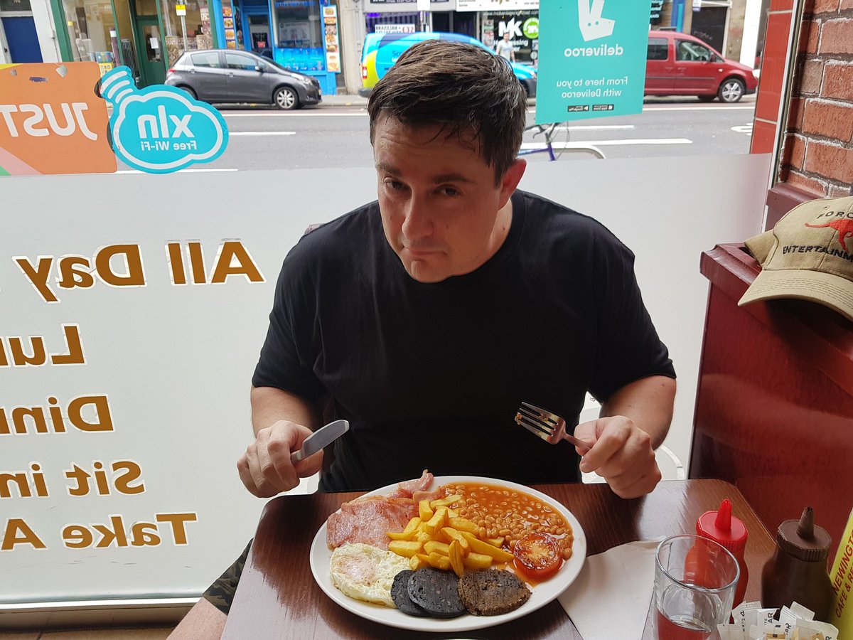 bartlol's tweet image. True fitness is a long arduous task of commitment and sacrifice. Getting lean takes focus. Food is fuel and medicine. Luckily I'm a world class expert dietitian and life coach. Here's a completely organic meal to get me through @edfringe 
Get along!!

tinyurl.com/y3vfrse3