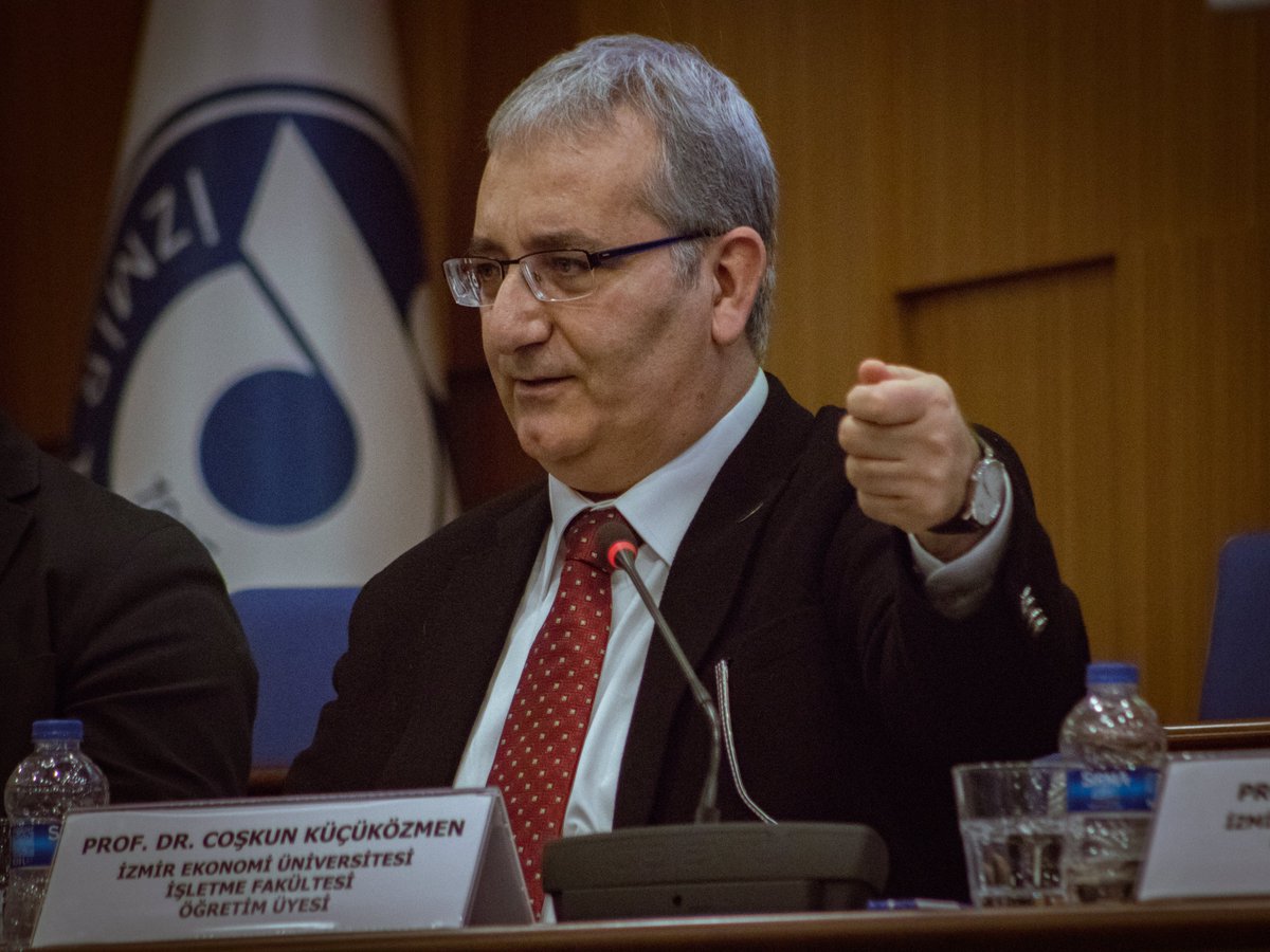 Bugün 17.35 <a href="/TRTRadyo1/">TRT Radyo 1</a> Ekonomi Günlüğü Programında TCMB Enflasyon Raporu ve FED'in faiz indirimi hakkında konuşacağız. <a href="/falihakc/">falih akıcı</a> <a href="/ieuitf/">IEUITF</a> <a href="/iztokurumsal/">İzmir Ticaret Odası</a> <a href="/izmirekonomiuni/">İzmir Ekonomi Üniversitesi</a> <a href="/zaferelgin/">Zafer Elgin</a>