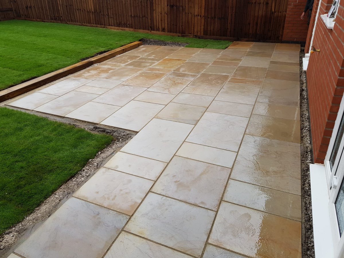 A great job by Wallis gardens using JointTec Golden Granite.