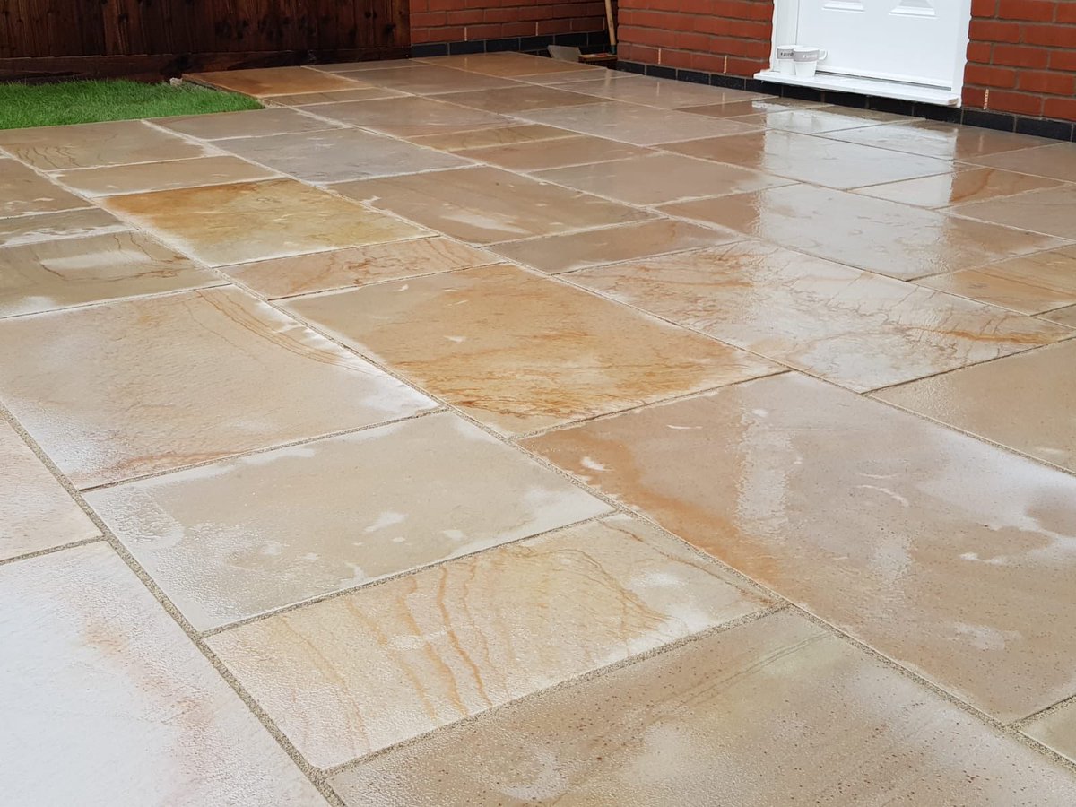 JointTec's tweet photo. A great job by Wallis gardens using JointTec Golden Granite. https://t.co/a3dBlN5AaW