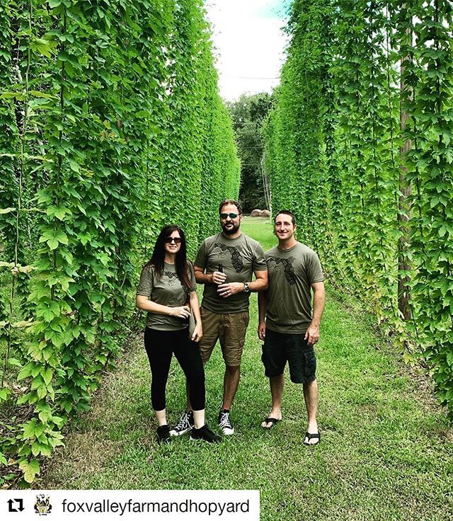 From @foxvalleyfarmandhopyard
・・・
We got some very cool shirts today crafted by <a href="/floridahops/">floridahops</a>  and @the_pintsized_traveler. Proudly supporting Florida grown hops and the growers behind them. Cheers to every one of you who took what was thought impossi… ift.tt/2KiTi5i