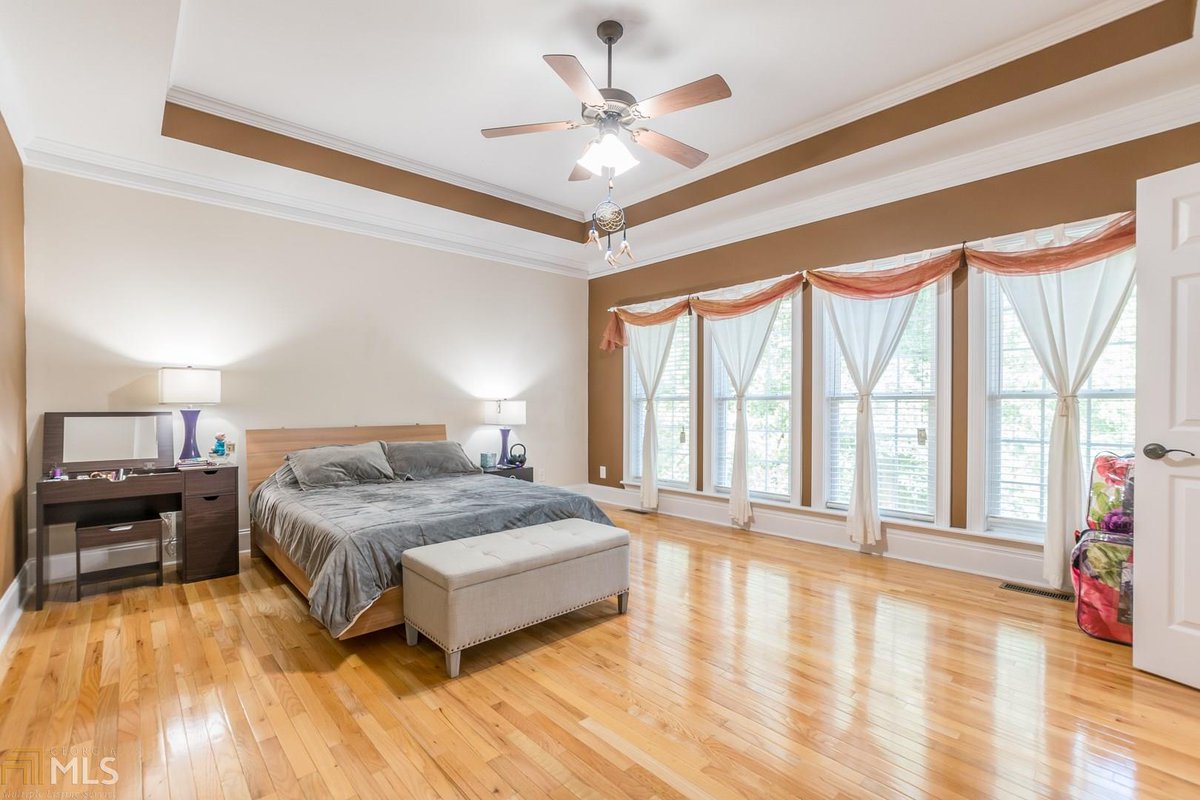 flury_kw's tweet photo. Check out the size of these bedrooms......and each has their own bathroom! Amazing. Call Jana at 706-499-6896. https://t.co/9MMnNECOAW…/126-f…/5d1f5ad1b1789276da507d00/ #janaflury https://t.co/54RoXyNVsd