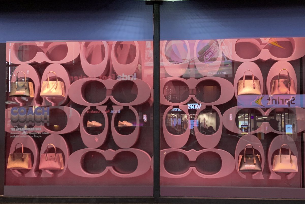 VisualCiti's tweet photo. @Coach Signature 2.0 Windows for Macy's Herald Square ππ
.
.
.
#visualciti #visualsoflife #visualmerchandising #merchandising #storedesign #visualprops #signage #colorful #custom #graphics #Macys #Coach #NYC #productdisplay #windowswear https://t.co/gixTt27xCT