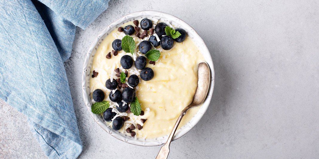 YouBeauty's tweet image. Banana Nice Cream Is The Healthy Late Night Dessert We&apos;ve Always Dreamed Of: If you claim you don&apos;t have a sweet tooth at the end of the day, you&apos;re probably lying. Having a sweet t... Read more at youbeauty.com/?p=153421 #homeslider #Nutrition #healthyrecipes #nutrition