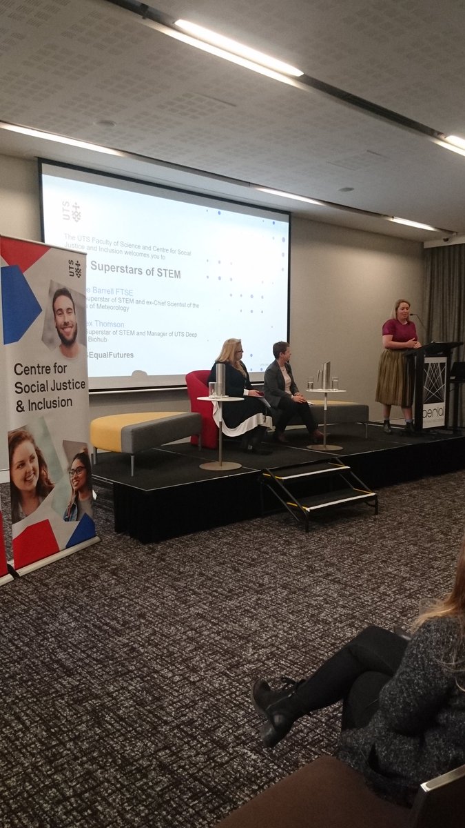 UTSResearch's tweet photo. "There are so many opportunities in STEMM" @DRAT_Science #utsequalfutures https://t.co/rQ4m2CHp2w