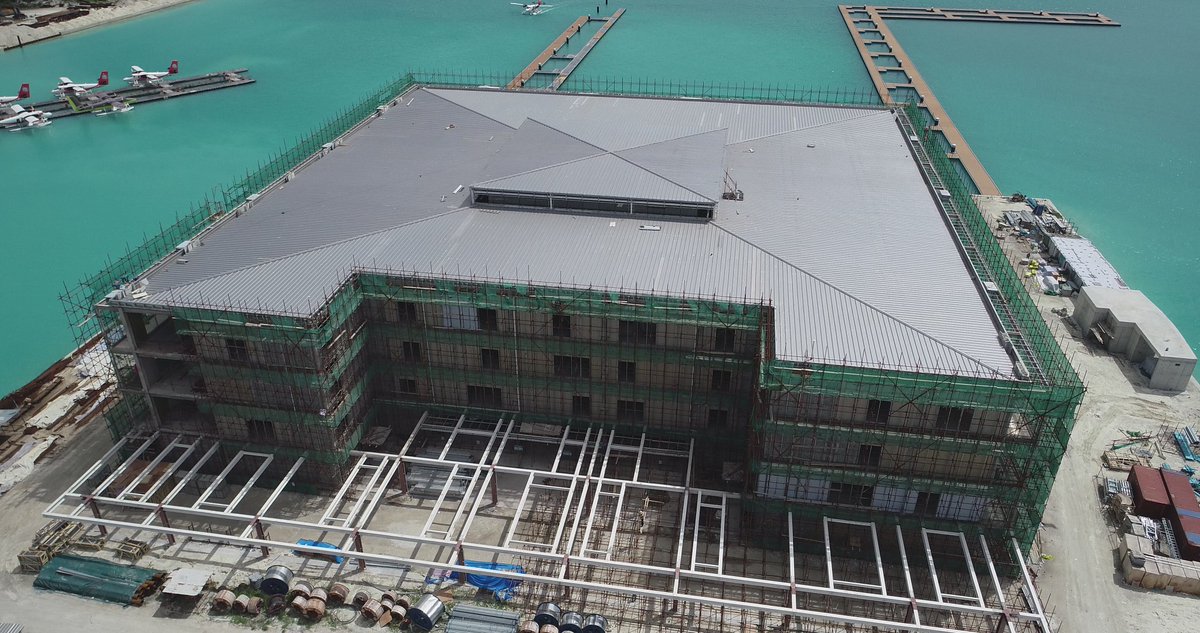 ECNEASE's tweet photo. #DevelopmentUpdates @VelanaAirport
73% of the New Seaplane project is completed.
Facade installation, Interior finishing works, MEP works, fuel pipeline installation works are ongoing.
#VIAdevelopment
#DevelopmentOfHepYameen
@presidencymv @ibusolih @Ch13official @mvpeoplesmajlis https://t.co/Wg2S7yANJE