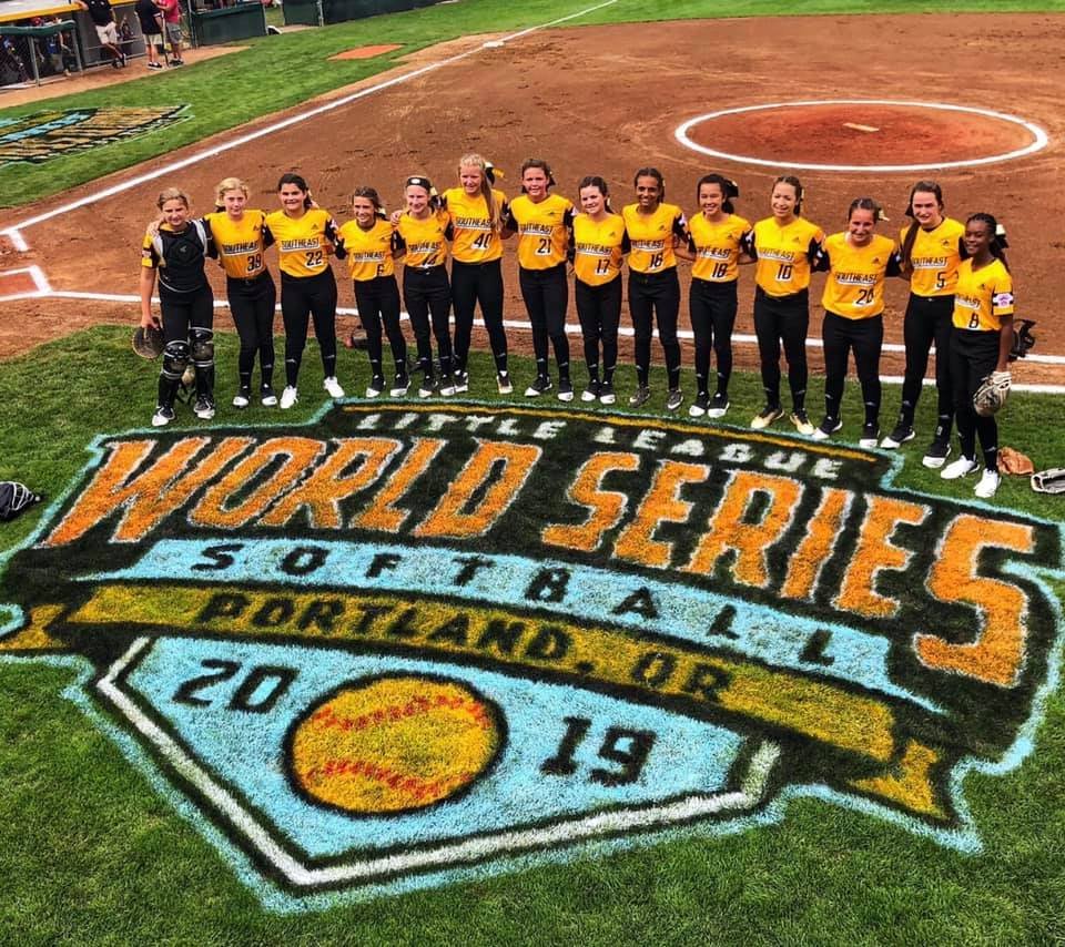 DavidWhisenant's tweet image. World Champs!  Rowan beats LA, wins 2nd @LLSBWS in last four years.  #GoRoCo #WorldChampions