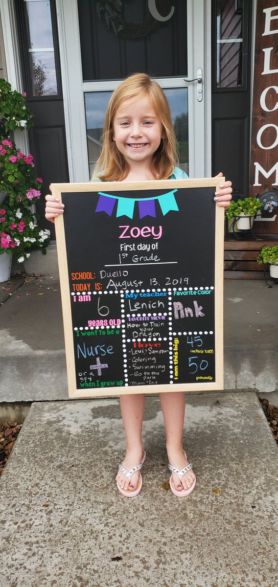 kcainrn's tweet photo. Zoey's first day of 1st grade yesterday! @duello_elem @cain68 https://t.co/CMte5uzFCP