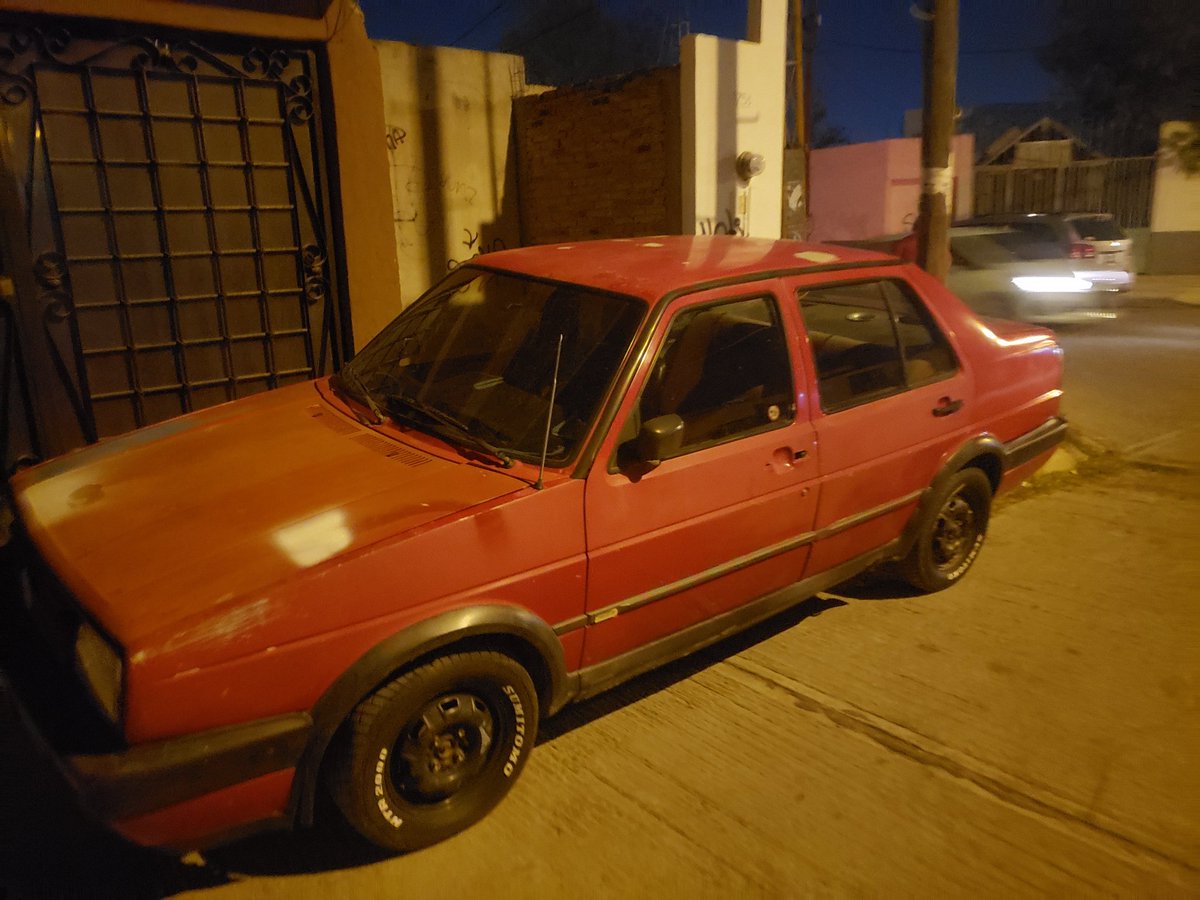 BloFN's tweet photo. Thread de como va quedando mi carro 💞🙊(DAY 1) https://t.co/g6atEcXi8S